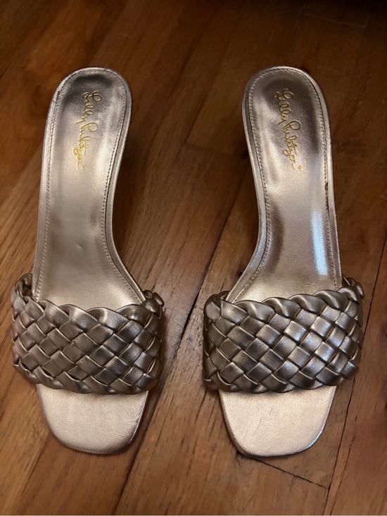 Lilly Pulitzer Shoes - NWOT Lilly Pulitzer Metallic Woven Slide Sandals - Gold